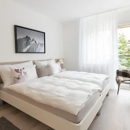 Lejlighed I Uferweg Område På 97 M². Soveværelser: 2. Private Badeværelser: 2. *
