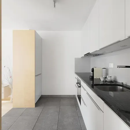 Lejlighed I Uferweg Område På 97 M². Soveværelser: 2. Private Badeværelser: 2. *